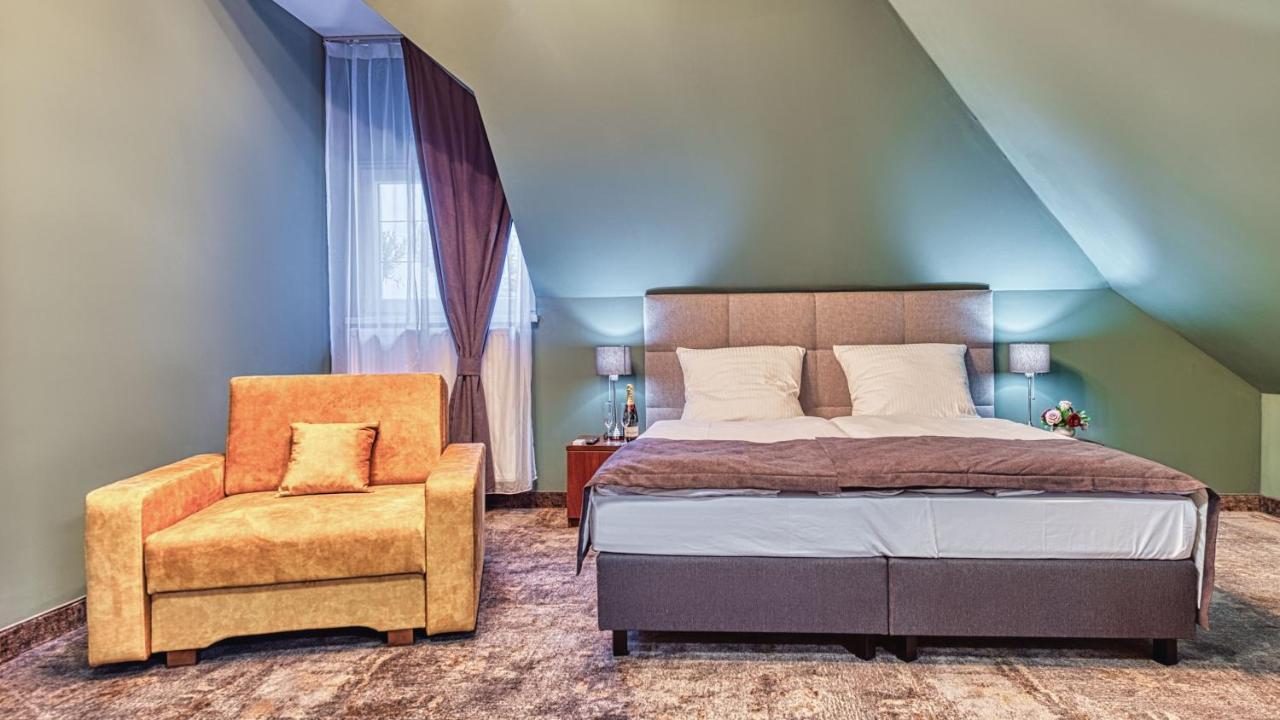 St Lukas Medical & Spa Świeradów-Zdrój Exteriör bild