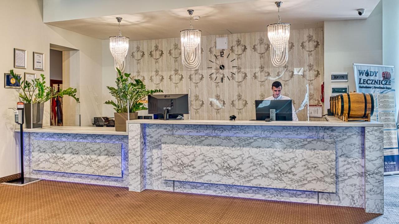 St Lukas Medical & Spa Świeradów-Zdrój Exteriör bild