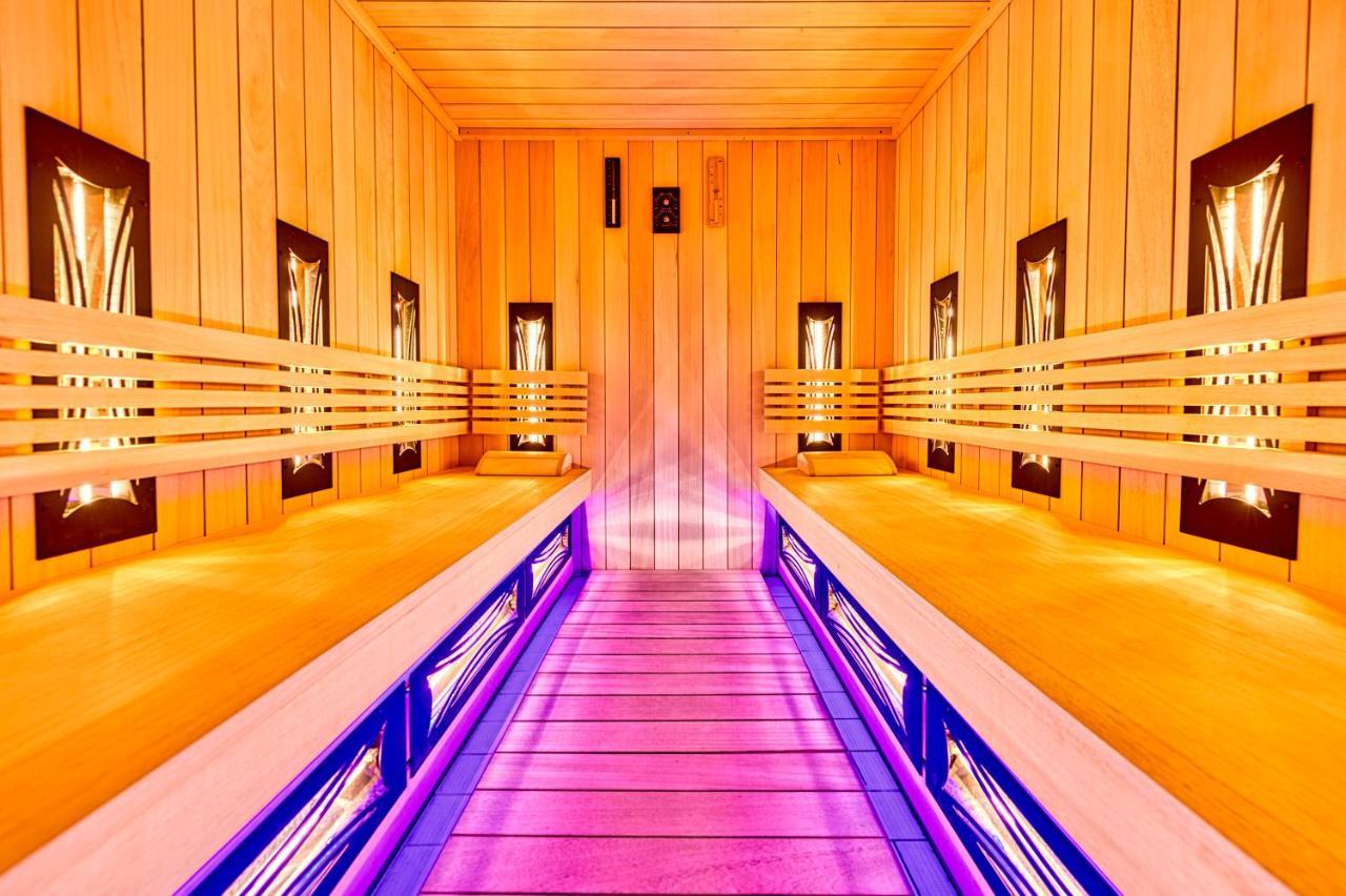 St Lukas Medical & Spa Świeradów-Zdrój Exteriör bild