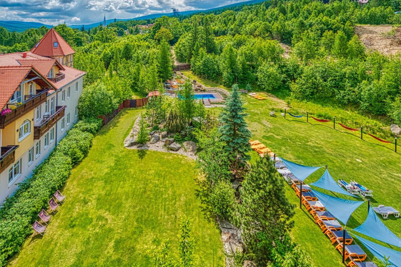 St Lukas Medical & Spa Świeradów-Zdrój Exteriör bild