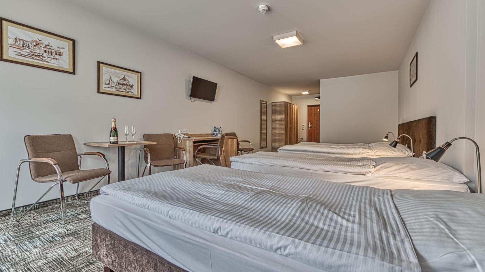 St Lukas Medical & Spa Świeradów-Zdrój Exteriör bild