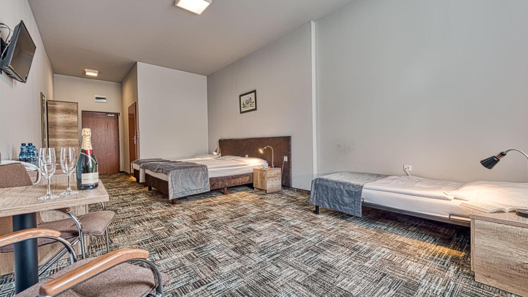 St Lukas Medical & Spa Świeradów-Zdrój Exteriör bild